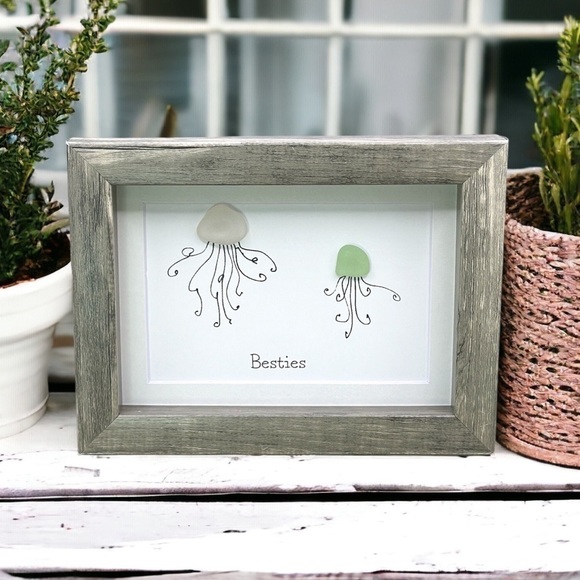 Sea Glass Art Sister Best Friend Present| Friendship Seaglass Jellyfish Decor - Picture 2 of 4